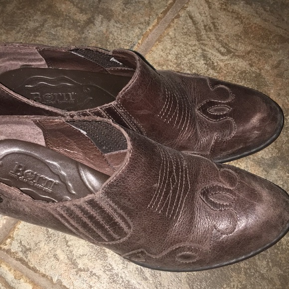 VGUC Born shooters size 7.5M - Picture 2 of 4